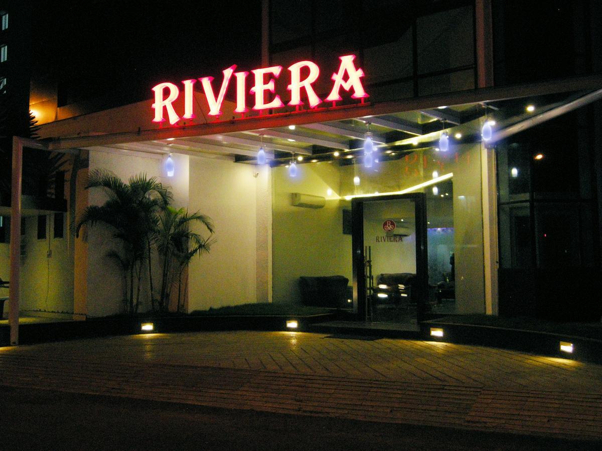 Oyo 10672 Hotel Riviera Насик Экстерьер фото